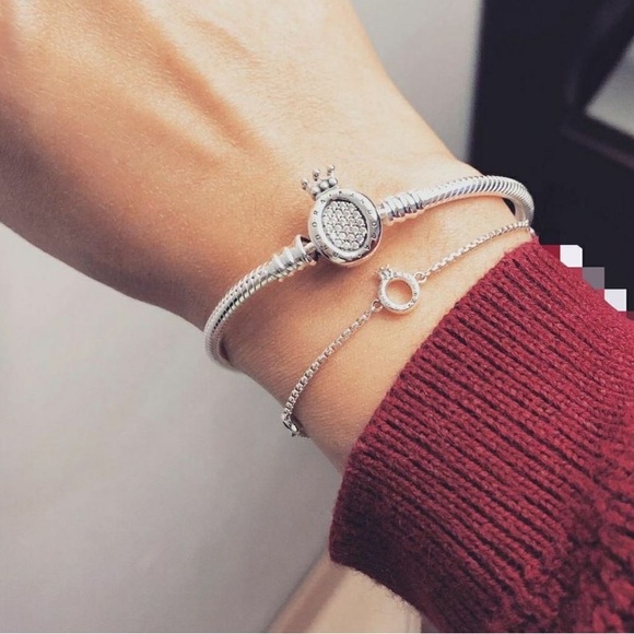 💗 Pandora Crown O bracelet - size 18 💗 - Picture 1 of 9